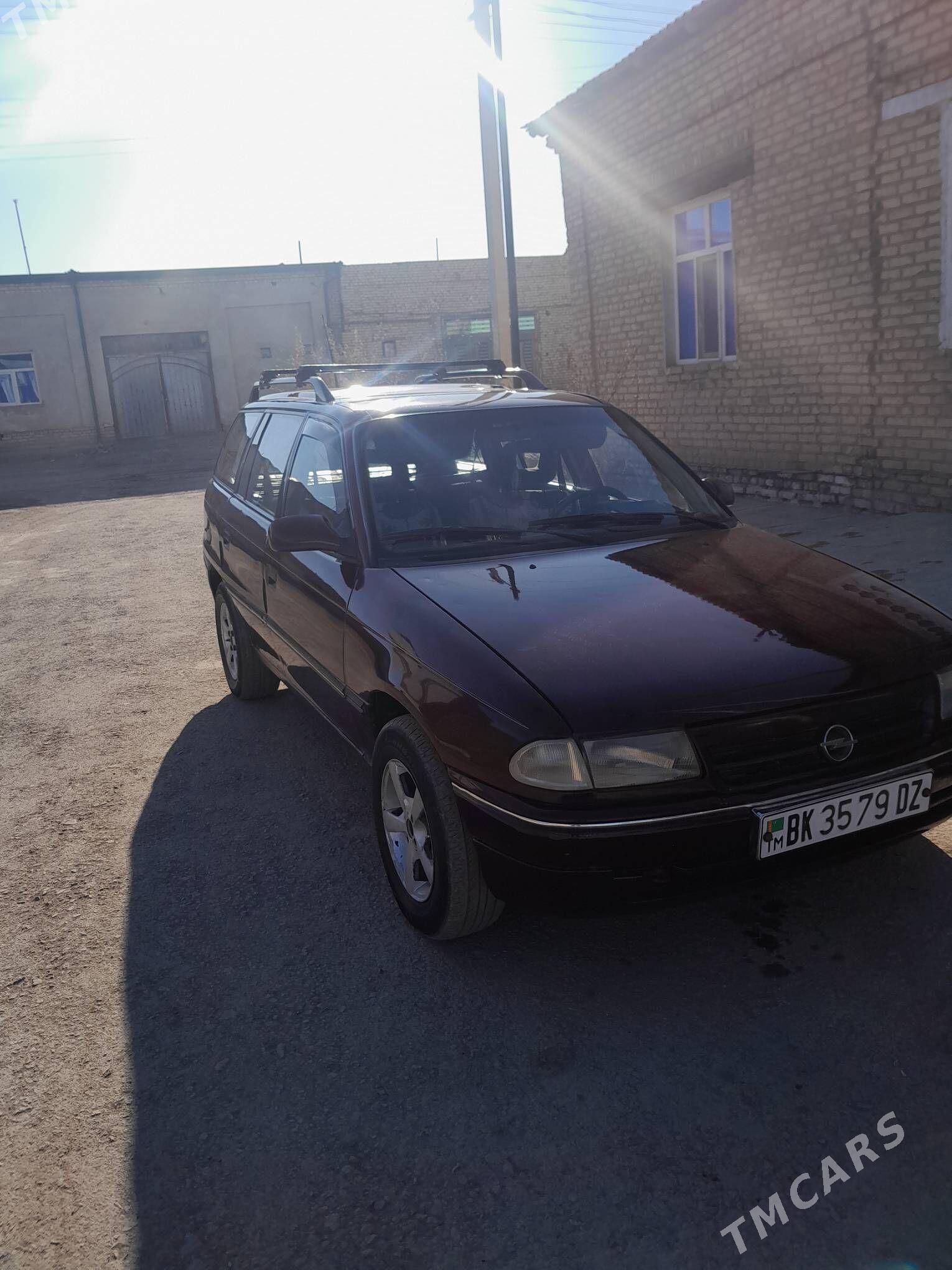 Opel Astra 1992 - 36 000 TMT - Дашогуз - img 2