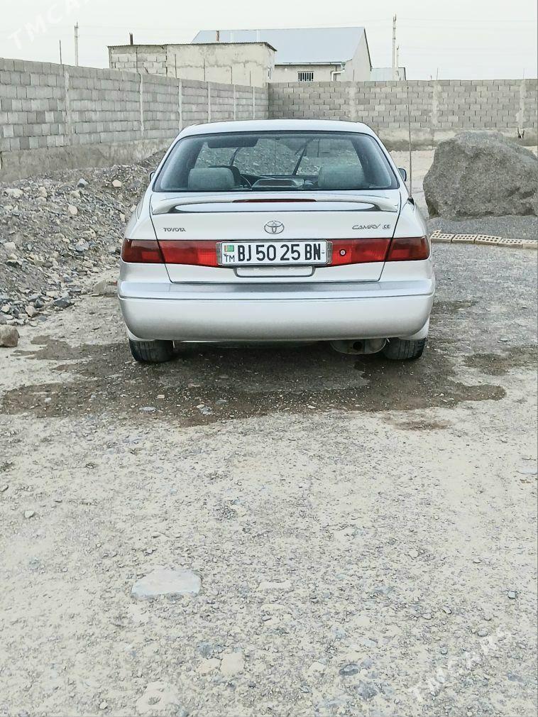 Toyota Camry 2000 - 137 000 TMT - Гызыларбат - img 4
