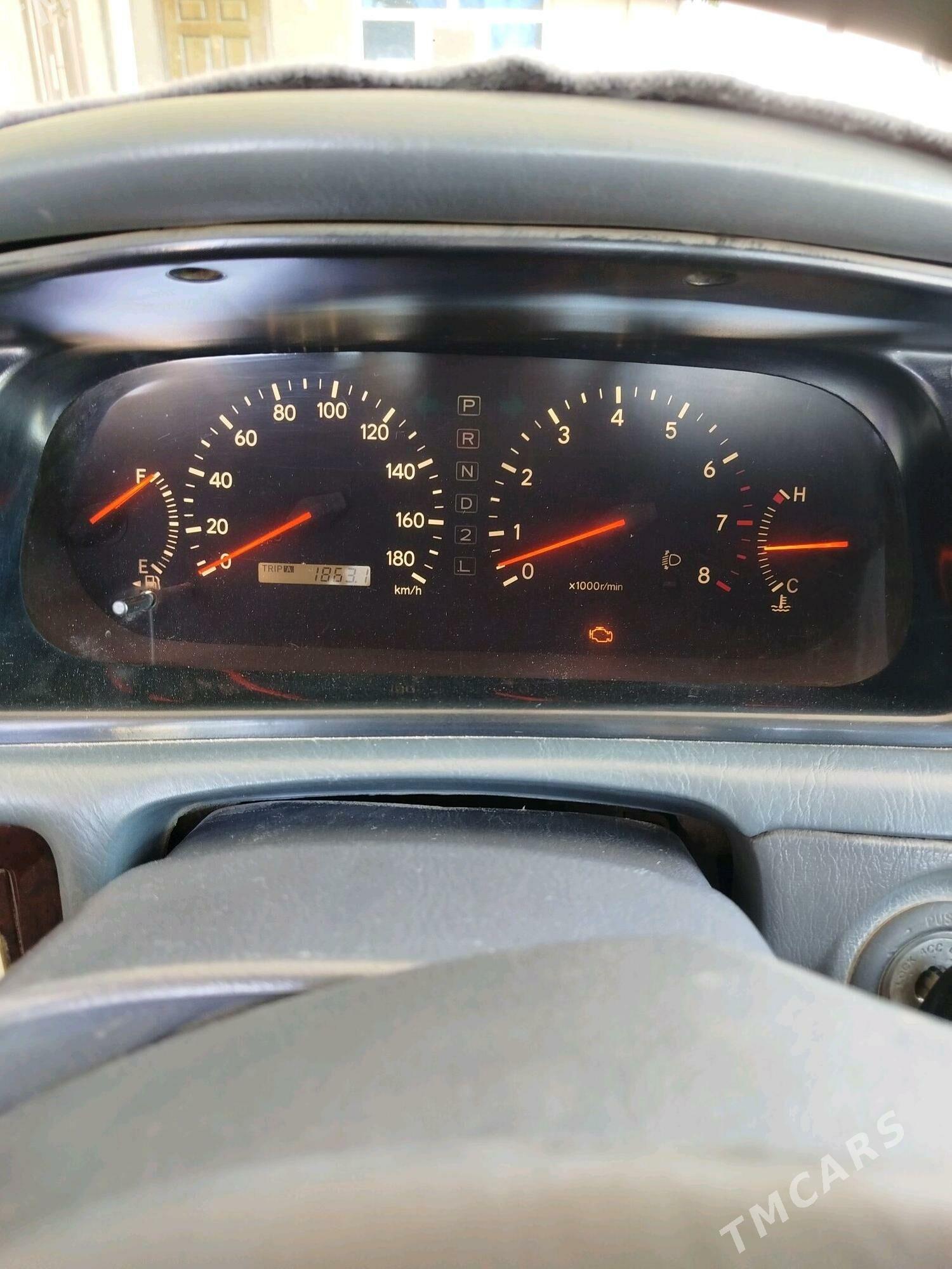 Toyota Camry 2000 - 138 000 TMT - Baýramaly - img 4