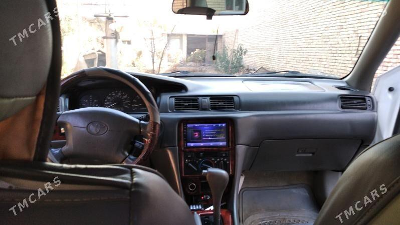 Toyota Camry 1998 - 126 000 TMT - Саят - img 6