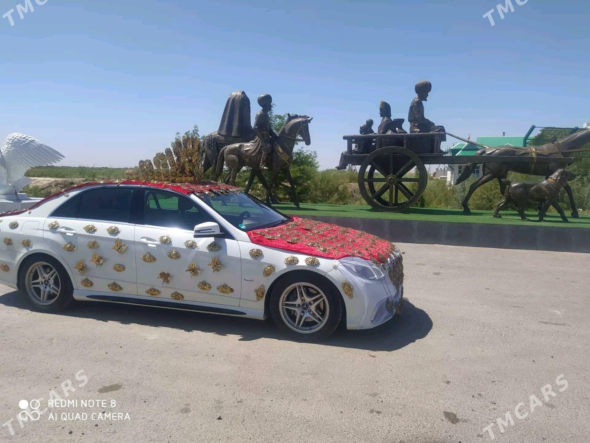 Mercedes-Benz W212 2010 - 300 000 TMT - Дянев - img 2