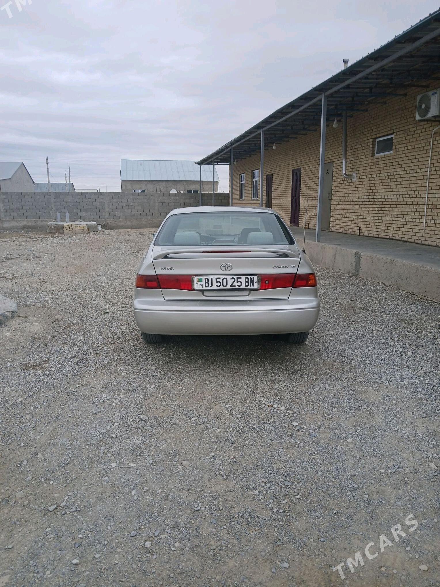 Toyota Camry 2000 - 137 000 TMT - Гызыларбат - img 10