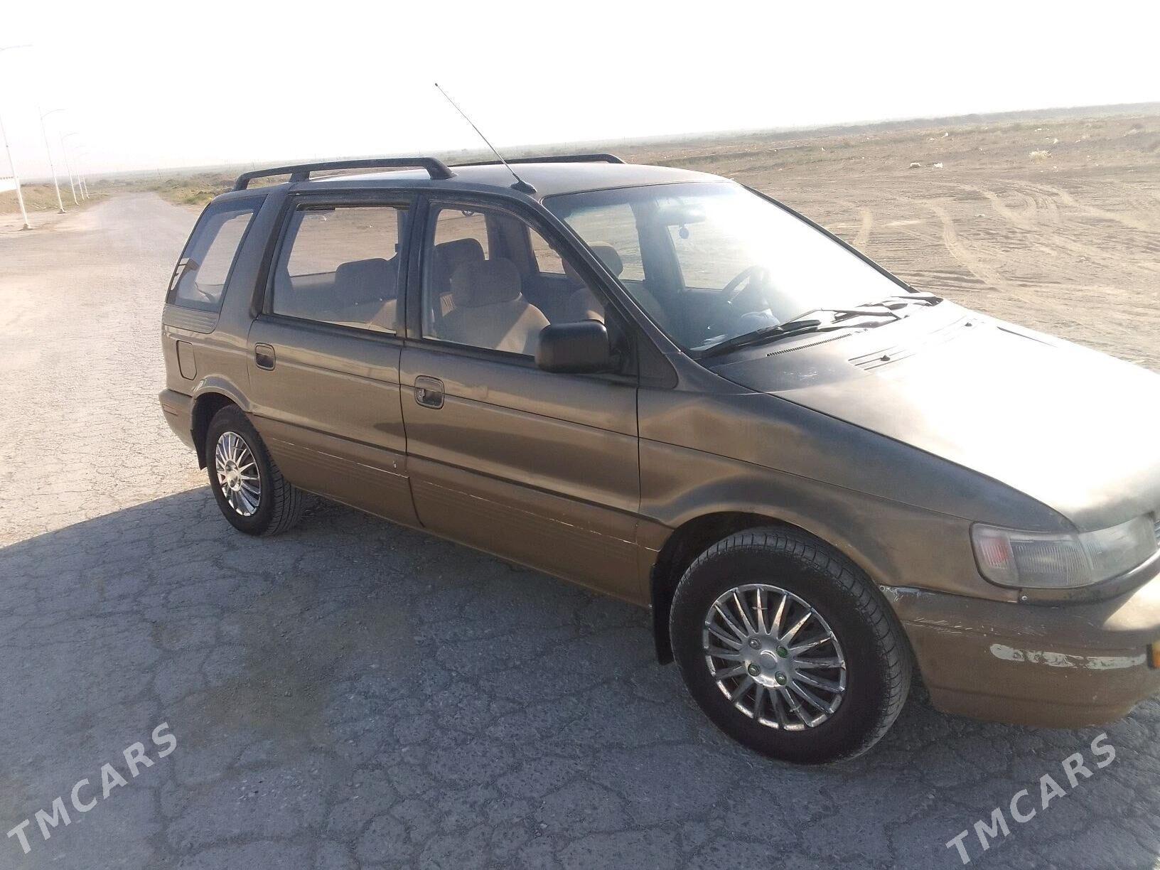 Mitsubishi Chariot 1992 - 20 000 TMT - Bereket - img 3