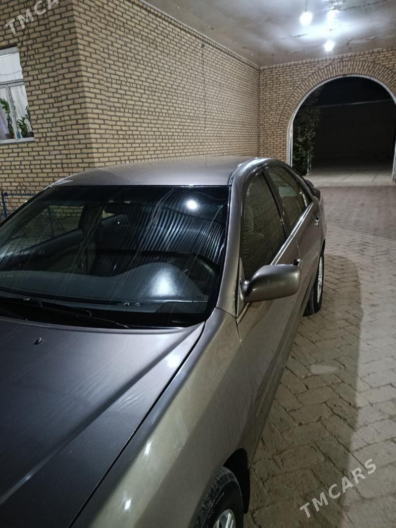 Toyota Camry 2005 - 190 000 TMT - Ёлётен - img 5