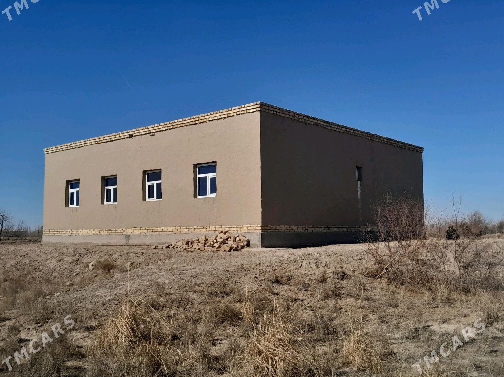 JAY EYESINDEN - Görogly (Tagta) - img 3