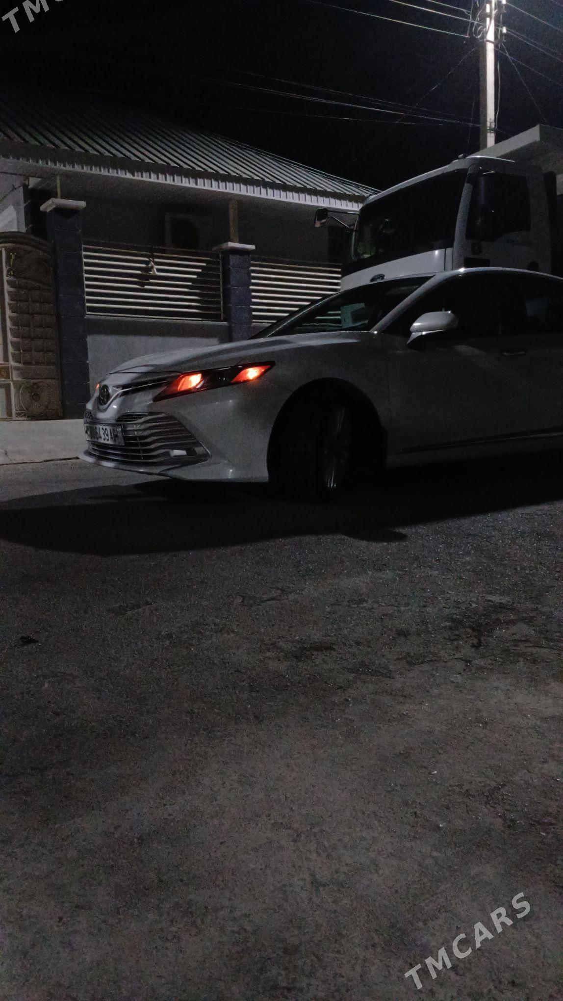 Toyota Camry 2018 - 290 000 TMT - Ашхабад - img 6