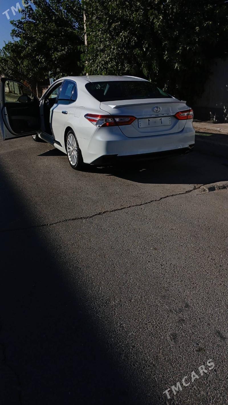 Toyota Camry 2018 - 290 000 TMT - Ашхабад - img 5