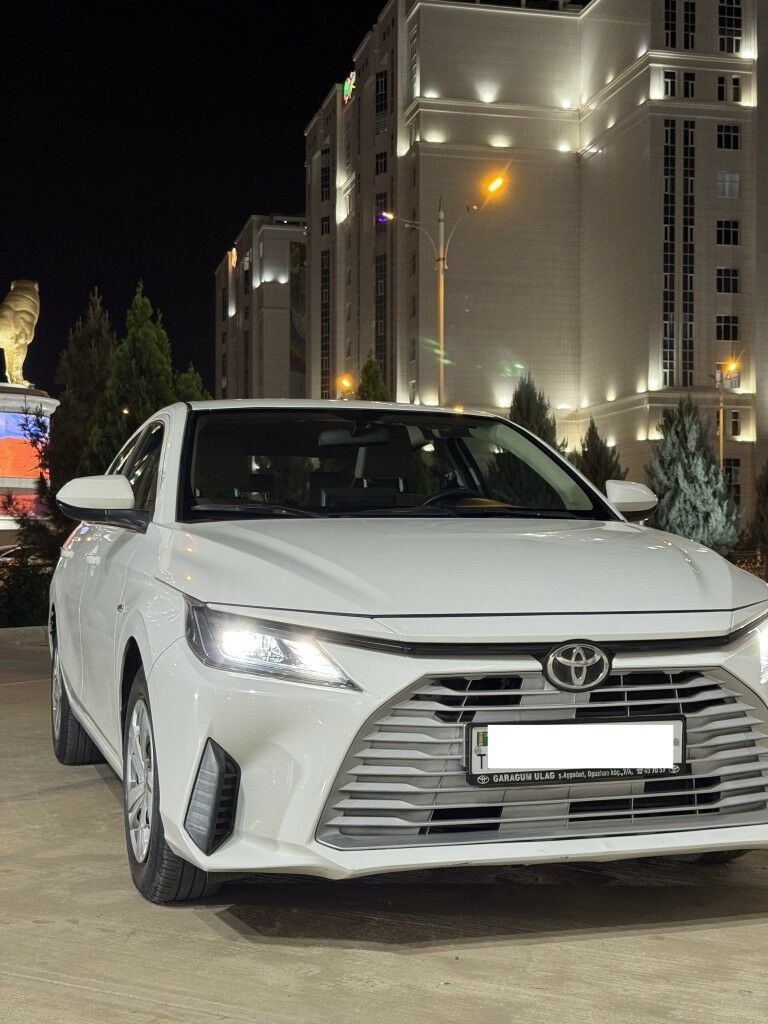 Toyota Yaris 2024 - 290 000 TMT - Ашхабад - img 2