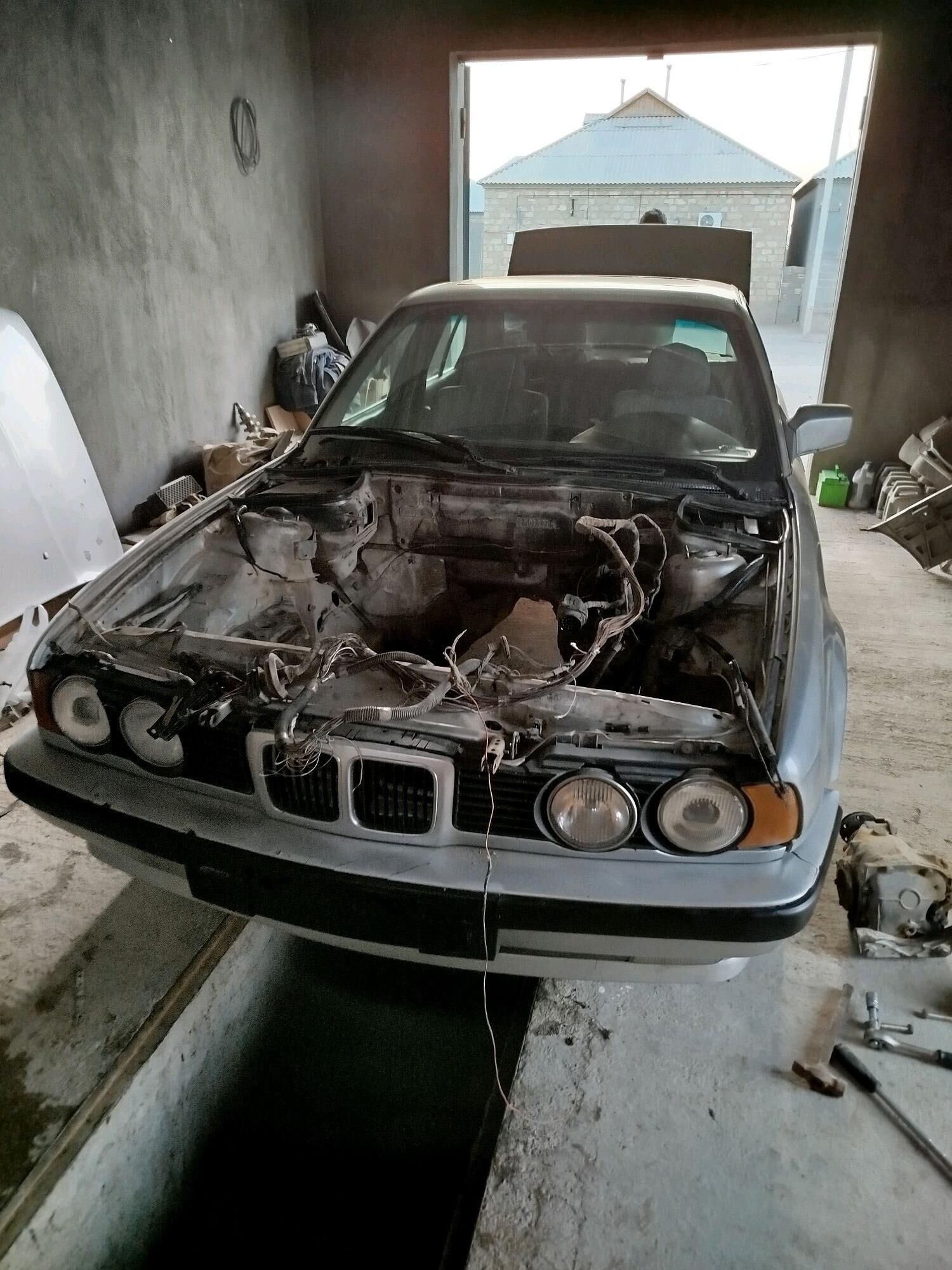 bmw 525 100 TMT - Гумдаг - img 1