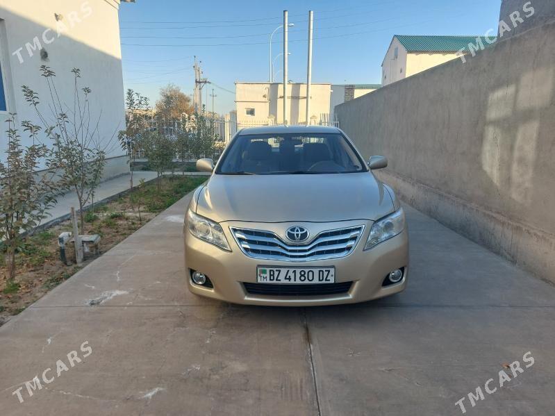 Toyota Camry 2010 - 210 000 TMT - Gubadag - img 2