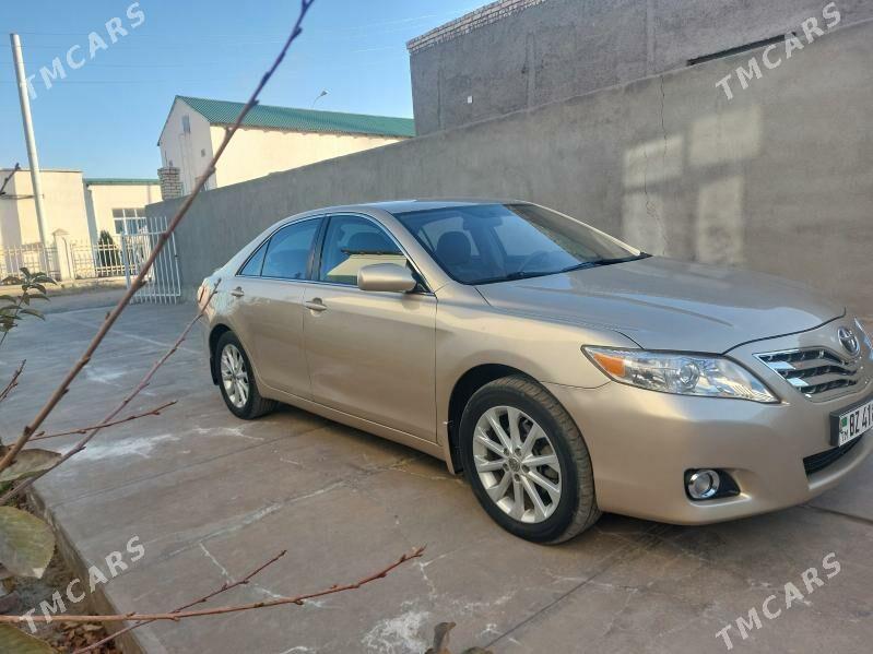 Toyota Camry 2010 - 210 000 TMT - Gubadag - img 3
