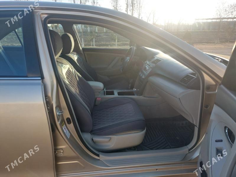 Toyota Camry 2010 - 210 000 TMT - Gubadag - img 5