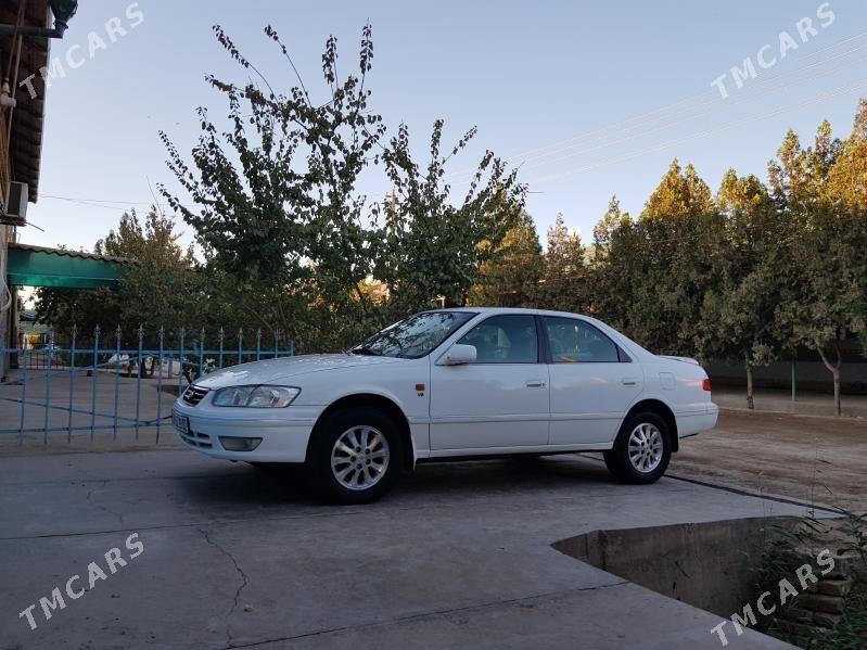 Toyota Camry 2001 - 170 000 TMT - Акдепе - img 1