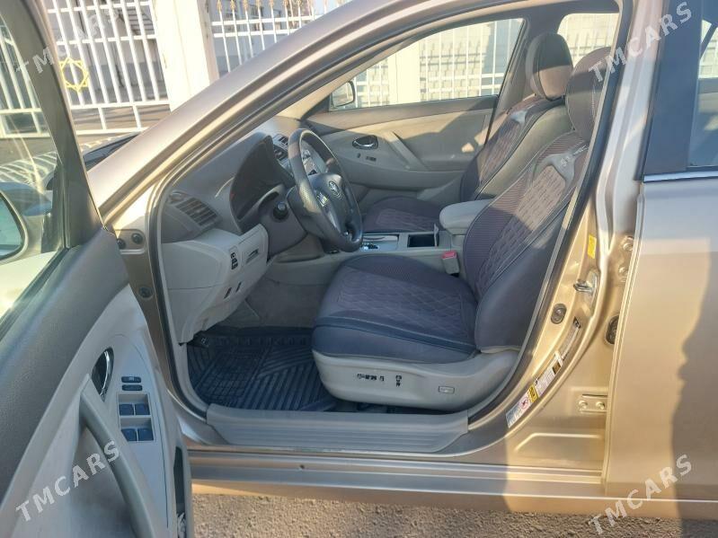 Toyota Camry 2010 - 210 000 TMT - Gubadag - img 6