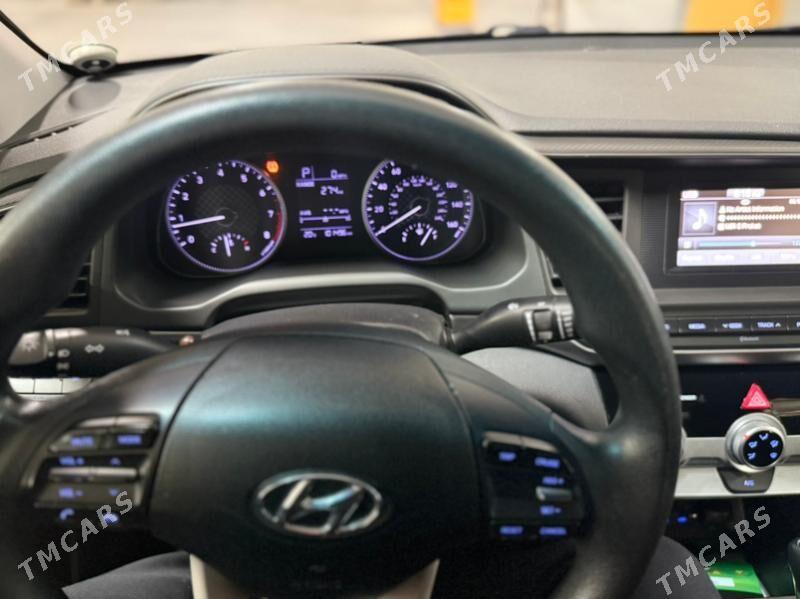 Hyundai Elantra 2019 - 210 000 TMT - 15-nji tapgyr - img 6