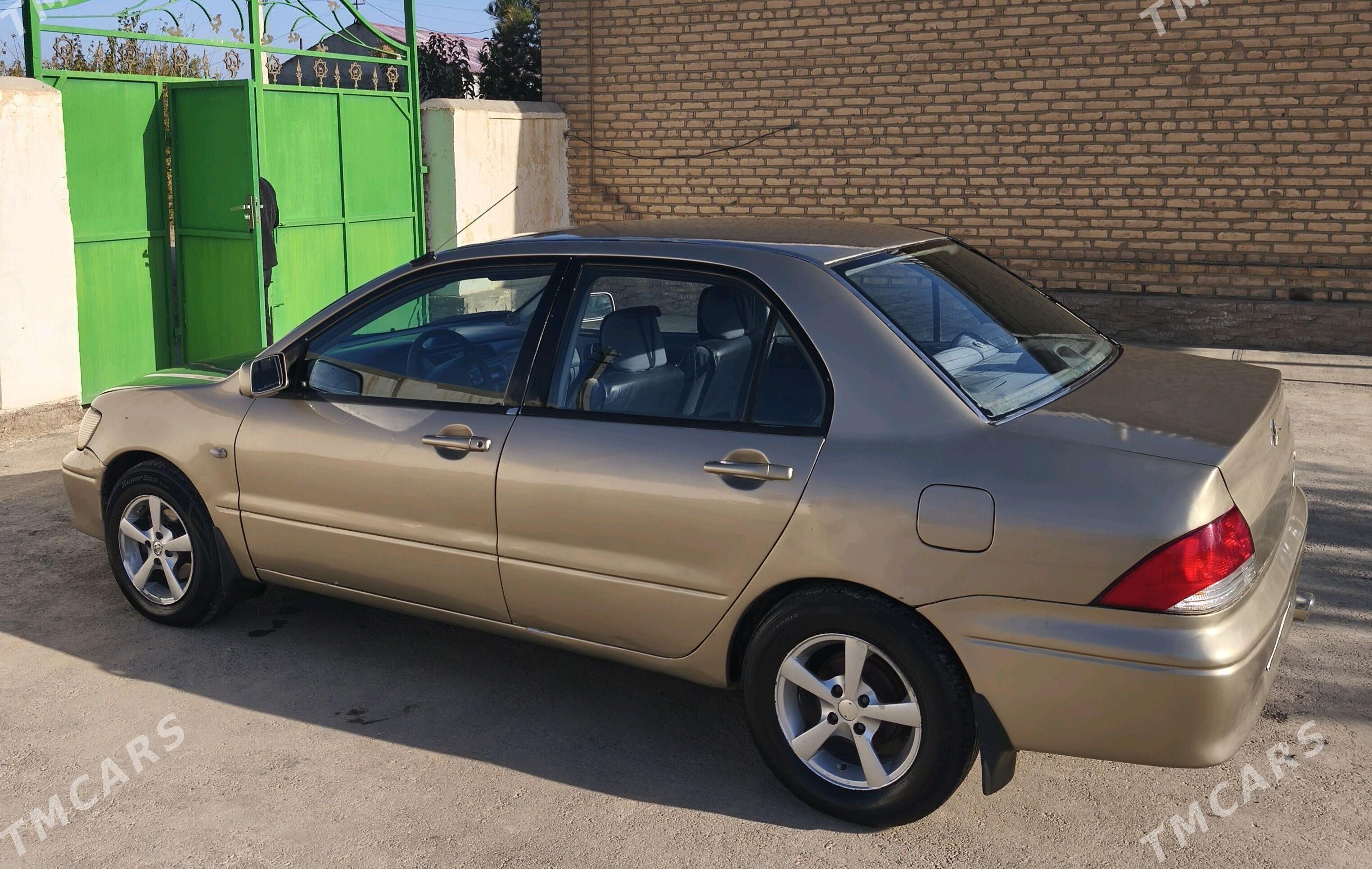 Mitsubishi Lancer 2004 - 63 000 TMT - Babadaýhan - img 3