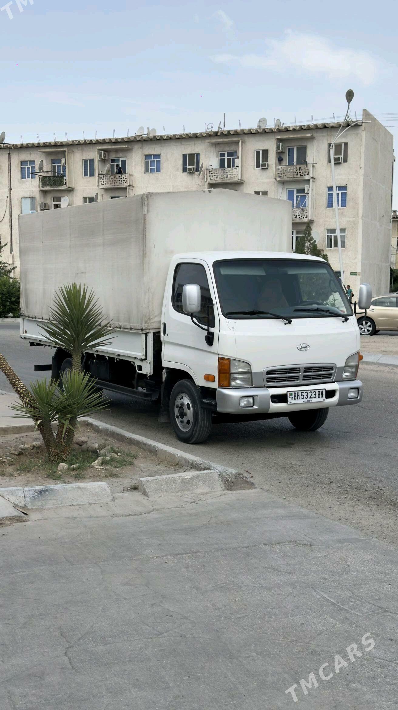 Mitsubishi Canter 2006 - 300 000 TMT - Балканабат - img 5