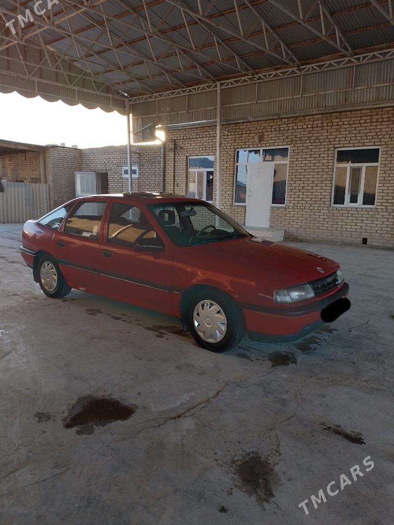 Opel Vectra 1992 - 24 000 TMT - Mary - img 2