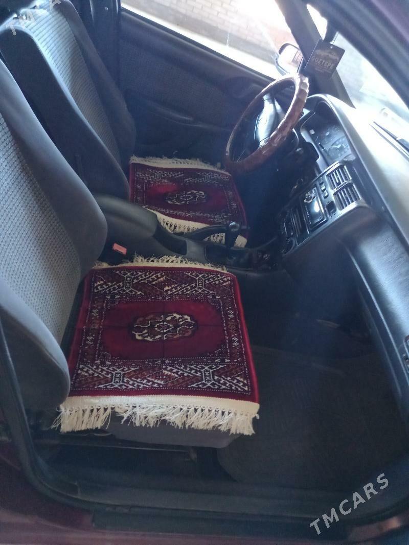 Toyota Carina 1996 - 80 000 TMT - Çärjew - img 6