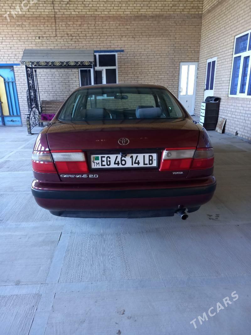 Toyota Carina 1996 - 80 000 TMT - Çärjew - img 2