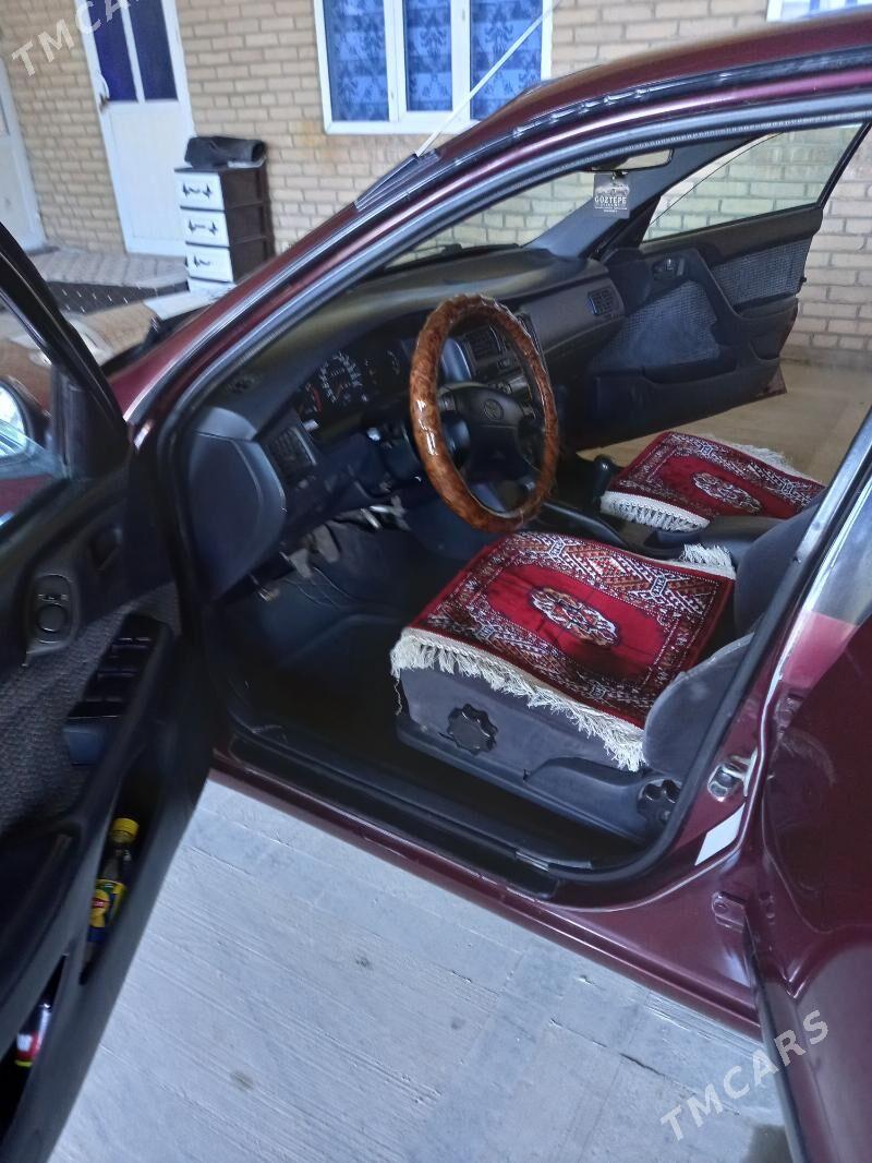 Toyota Carina 1996 - 80 000 TMT - Çärjew - img 7