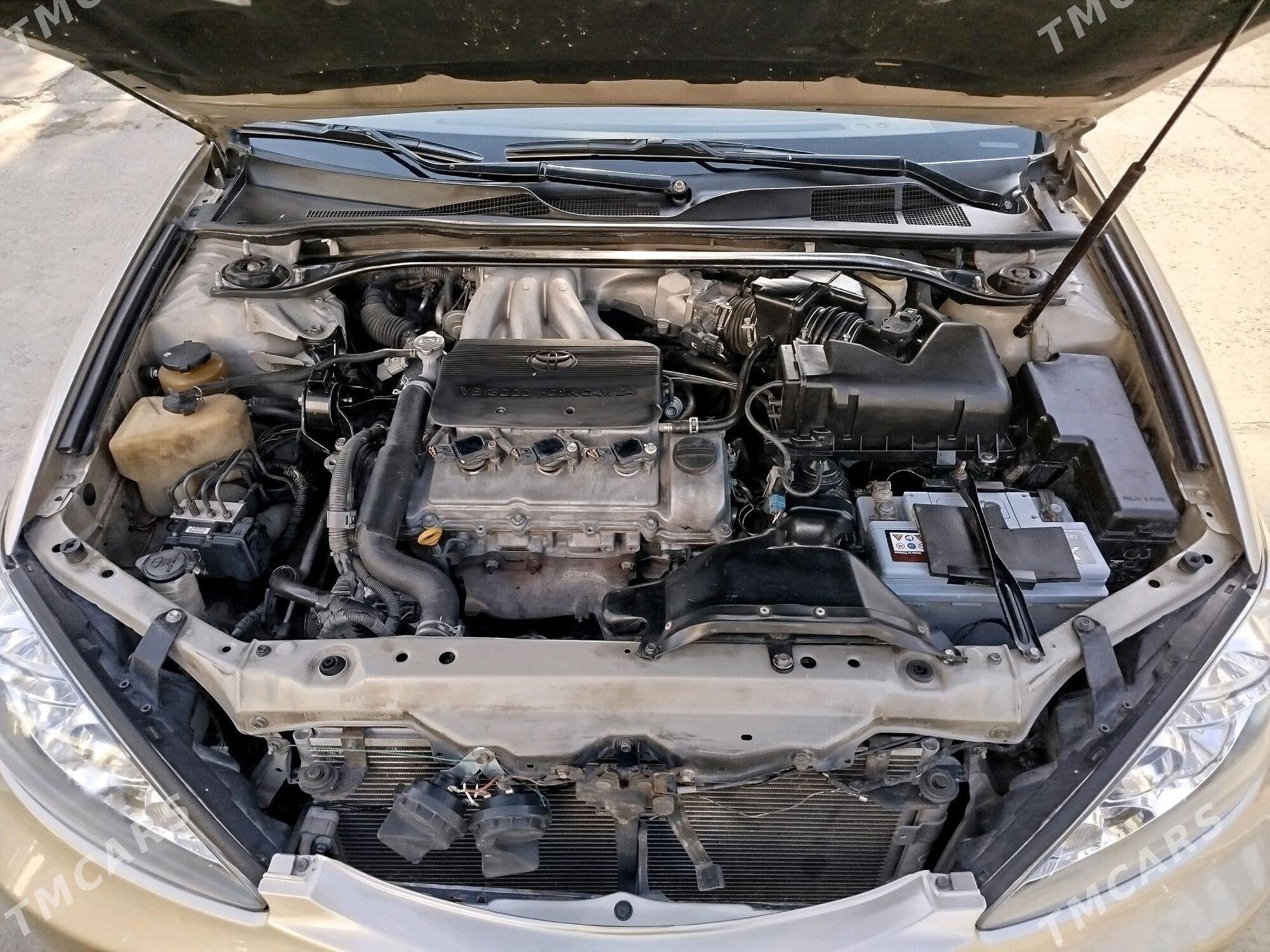 Toyota Camry 2004 - 210 000 TMT - Mary - img 8