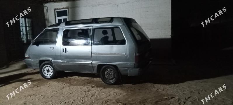 Toyota Hiace 1989 - 23 000 TMT - Огуз хан - img 5