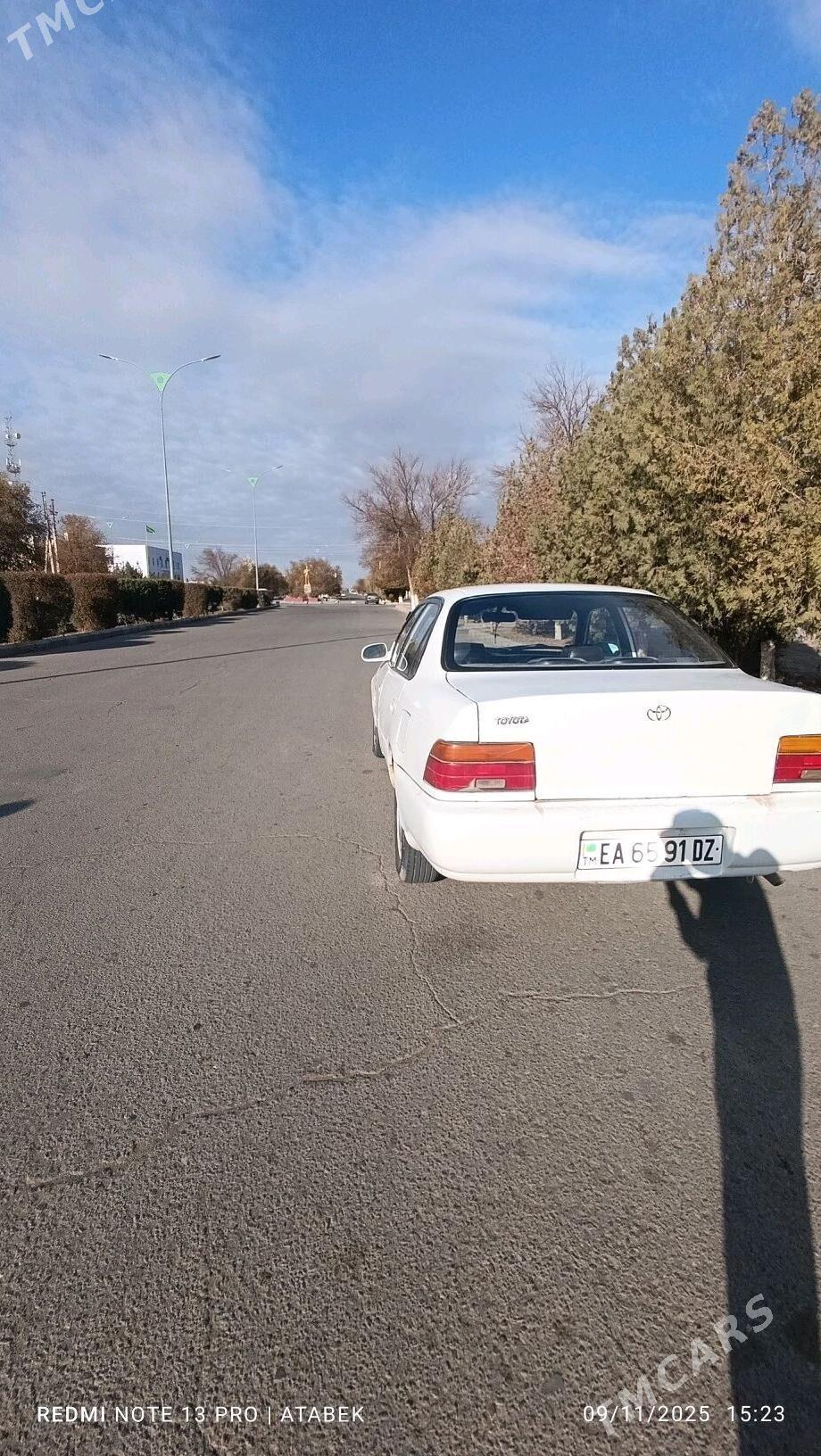 Toyota Corolla 1997 - 50 000 TMT - Кёнеургенч - img 4