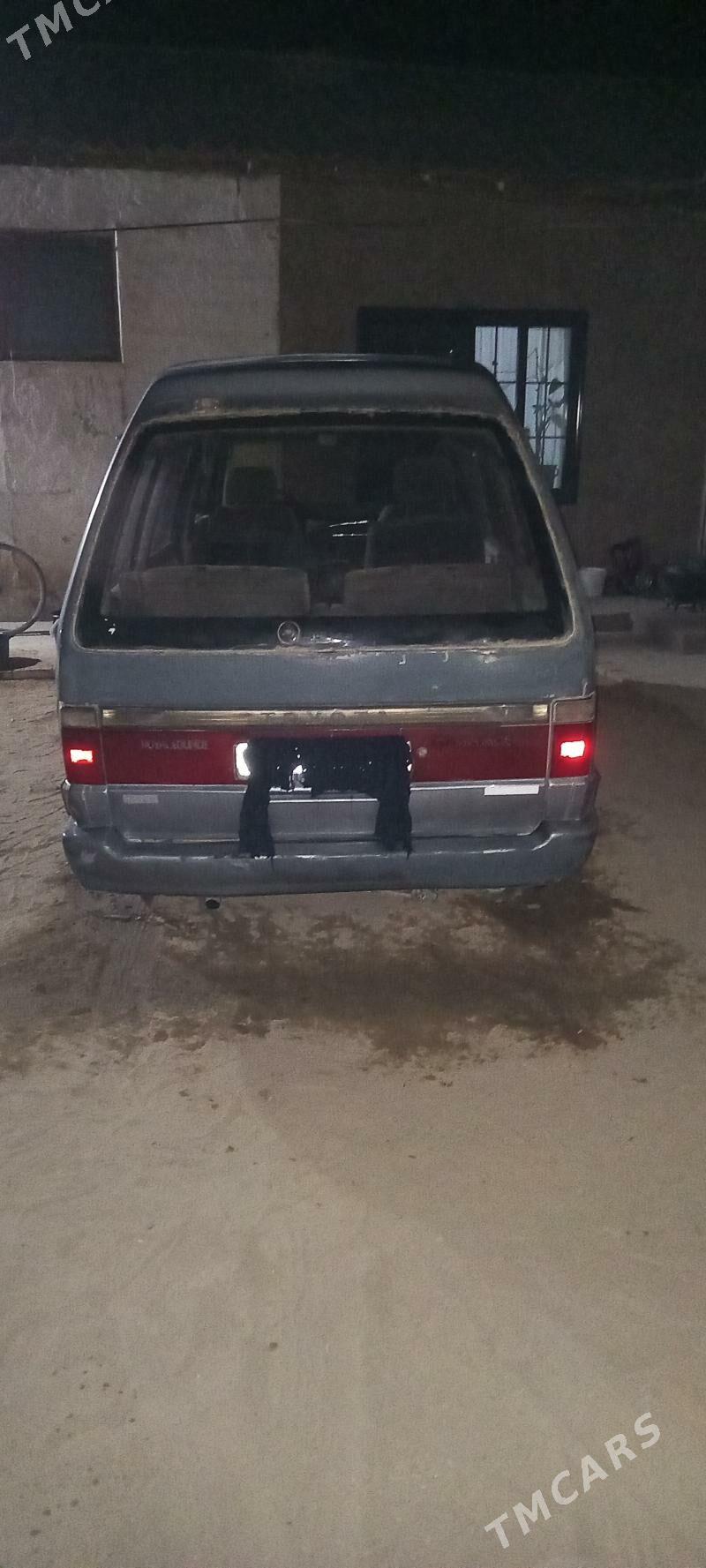 Toyota Hiace 1989 - 23 000 TMT - Огуз хан - img 4