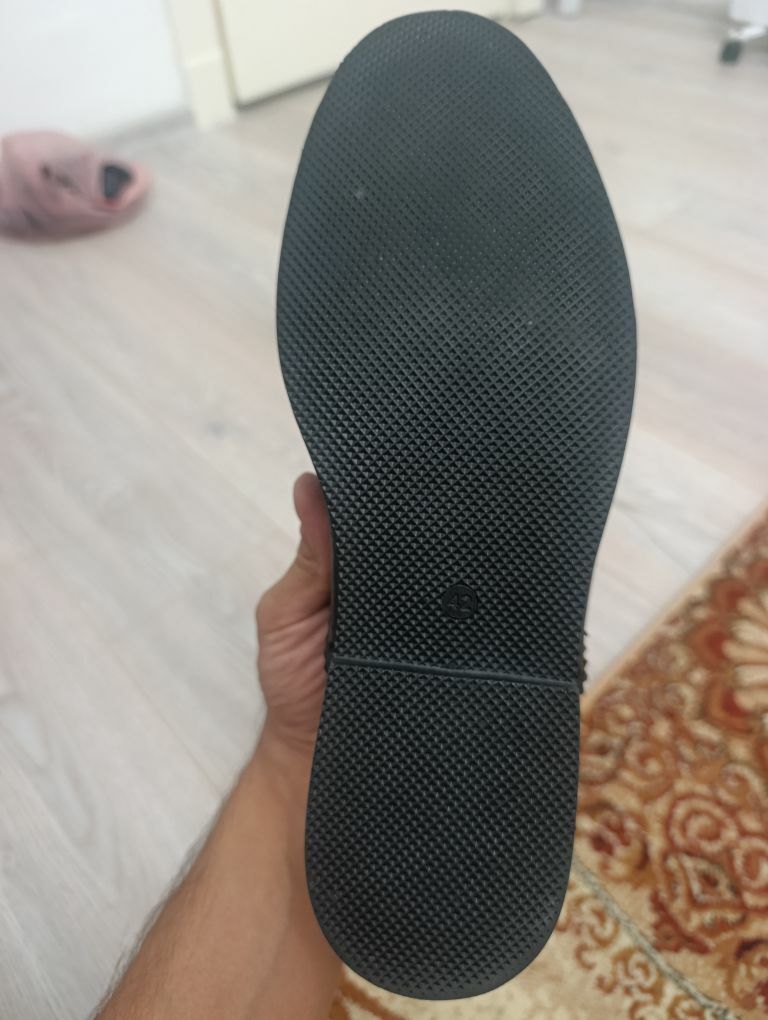 KÖWÜŞ ТУФЛИ - Aşgabat - img 2