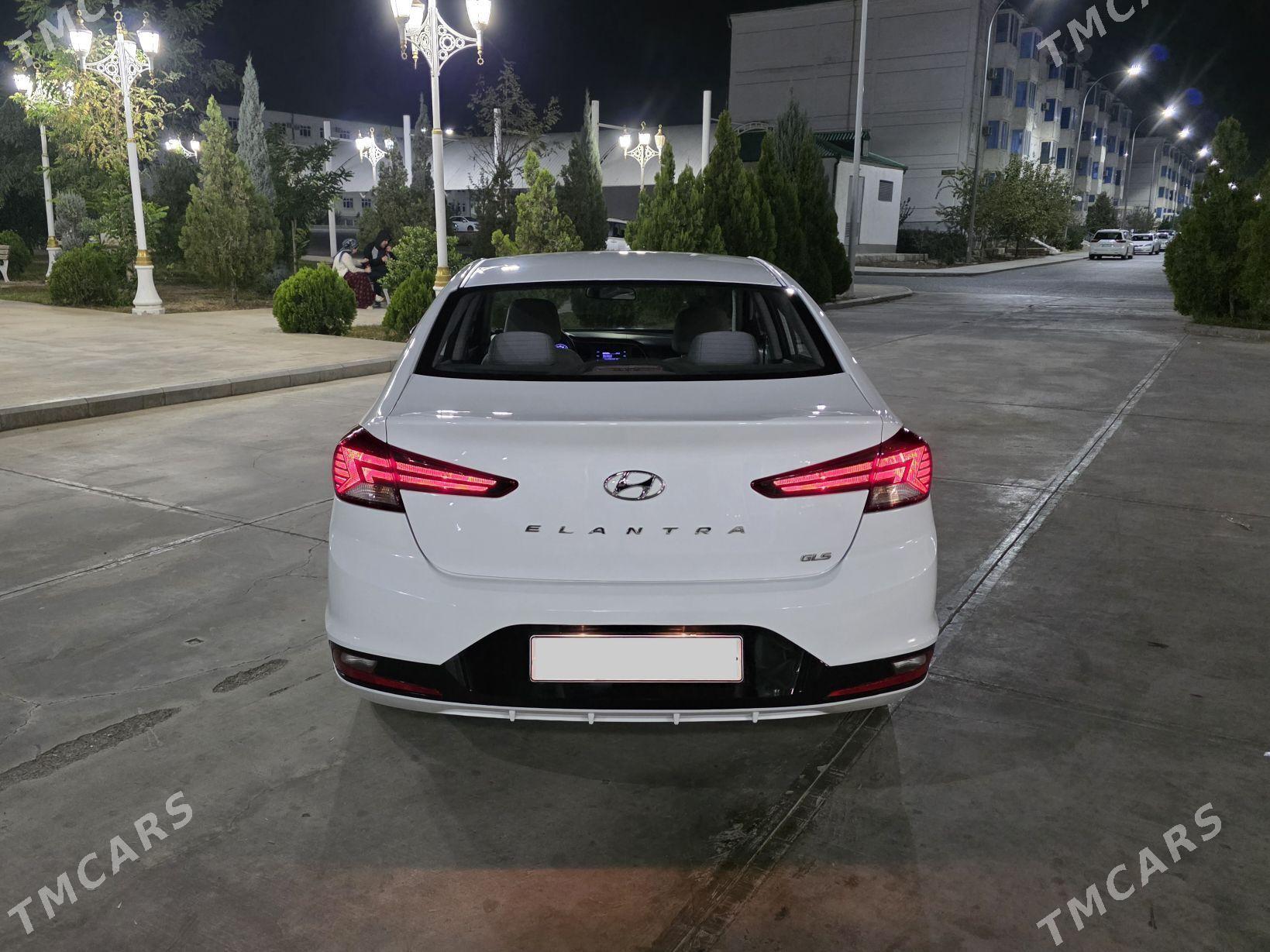 Hyundai Elantra 2019 - 193 000 TMT - Бузмеин - img 5