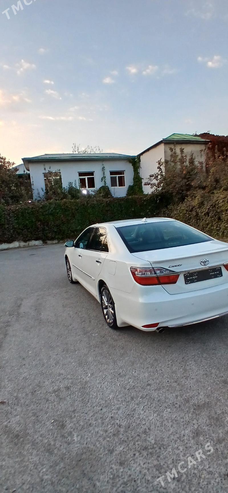 Toyota Camry 2016 - 650 000 TMT - Ашхабад - img 4