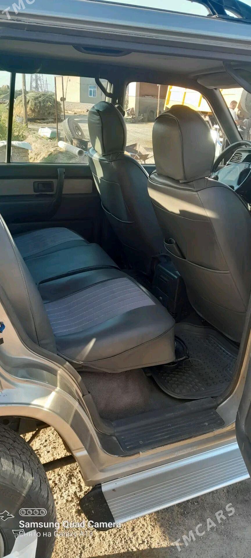 Isuzu Trooper 2002 - 90 000 TMT - Baýramaly - img 5