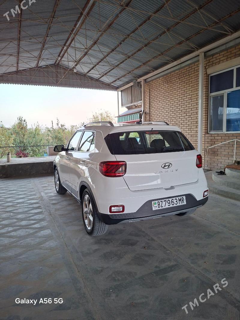 Hyundai Venue 2023 - 210 000 TMT - Ýolöten - img 3
