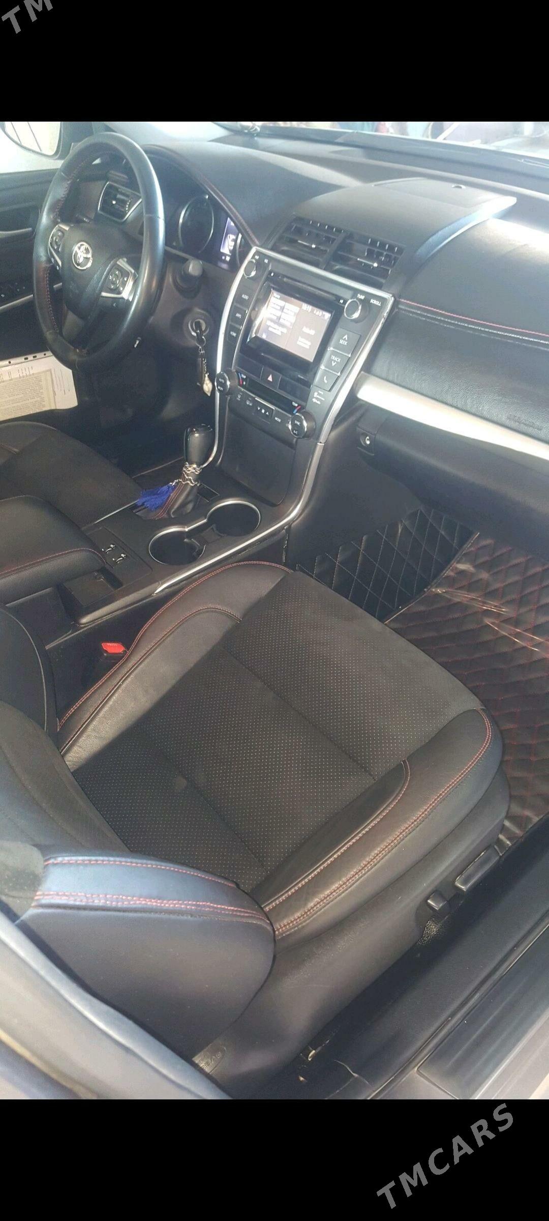 Toyota Camry 2015 - 300 000 TMT - Теджен - img 3