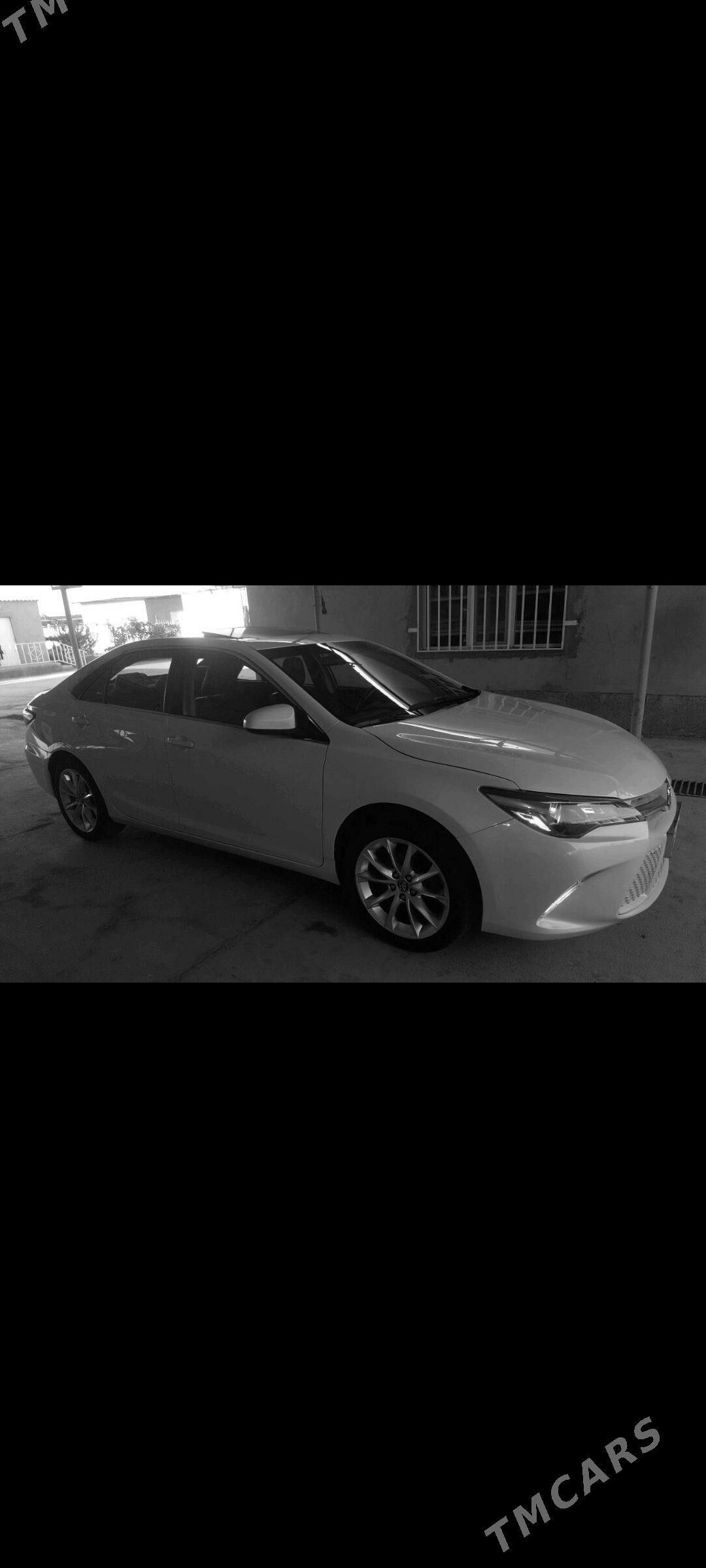 Toyota Camry 2015 - 300 000 TMT - Теджен - img 5