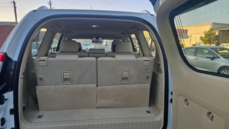 Toyota Land Cruiser Prado 2016 - 700 000 TMT - Мары - img 8