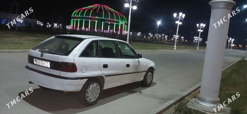 Opel Astra 1994 - 40 000 TMT - Дашогуз - img 1
