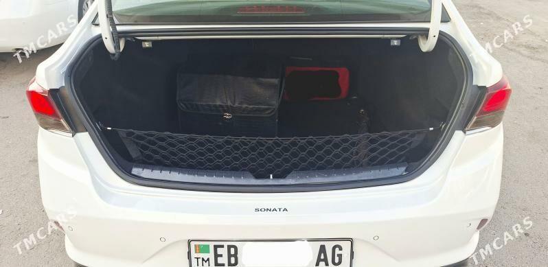 Hyundai Sonata 2019 - 240 000 TMT - Aşgabat - img 4