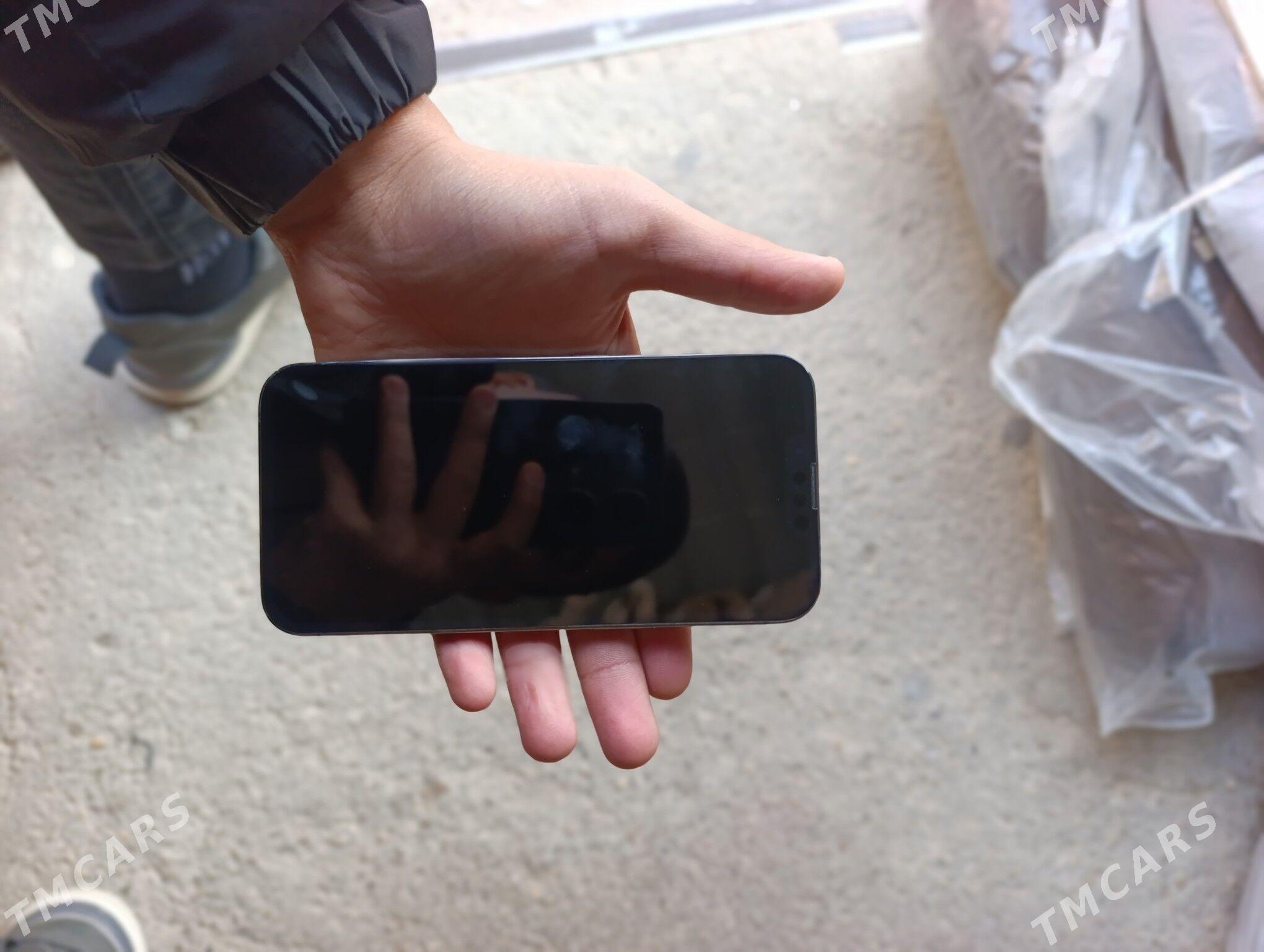 iphone 13pro - Балканабат - img 1