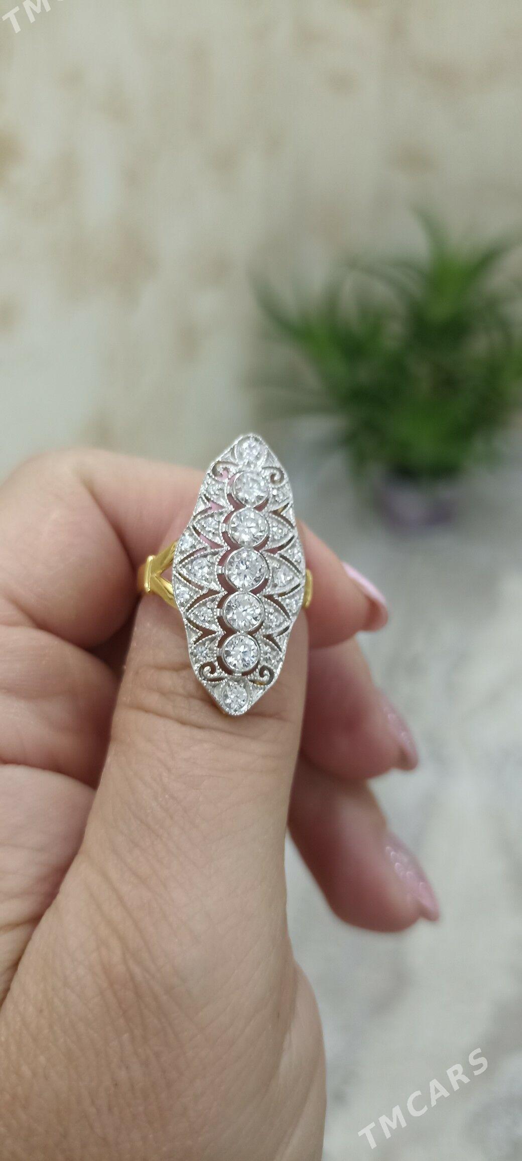 кольцо - Гаудан "В" - img 2