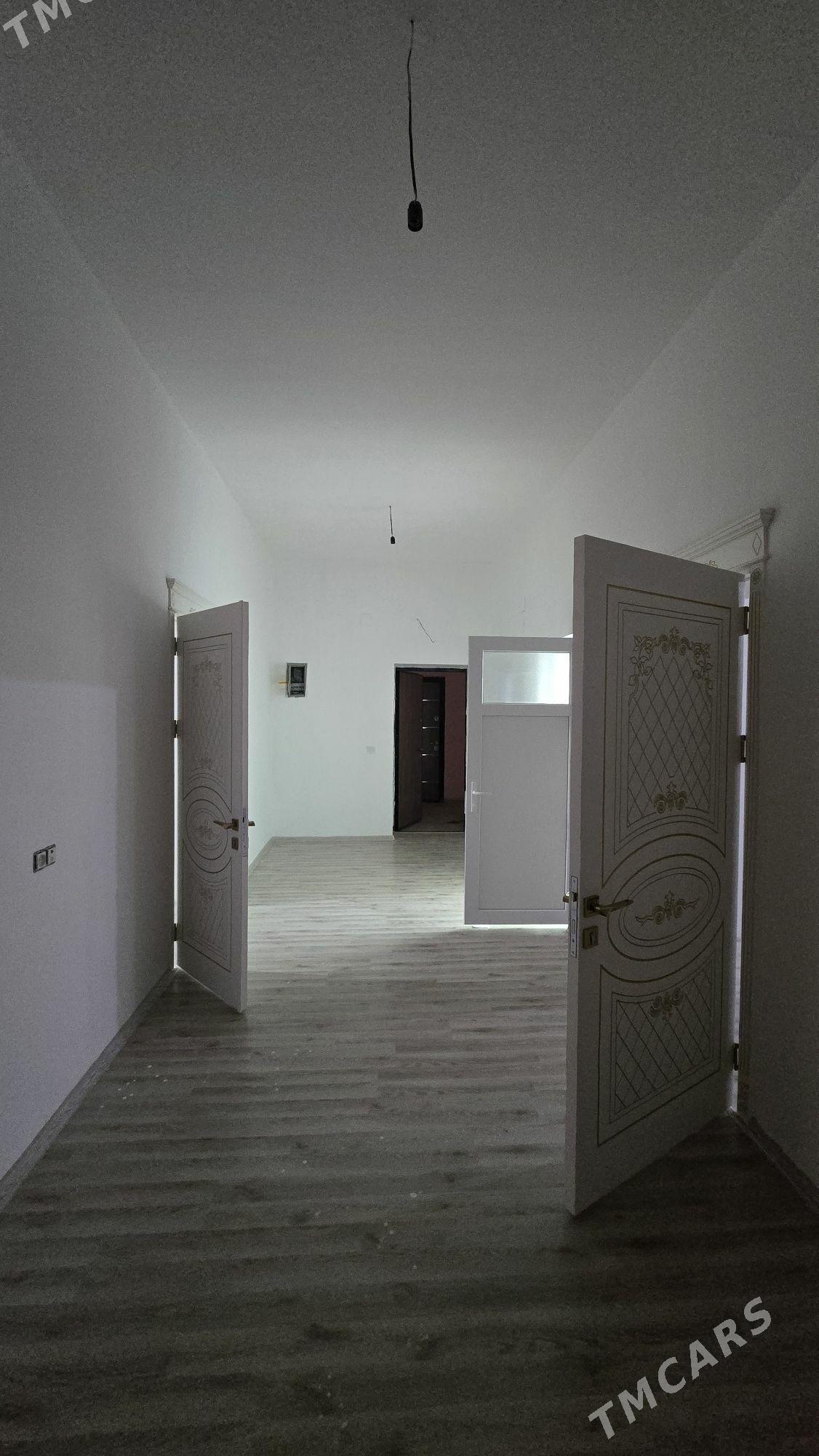 Рысгал 4нжи этаж 3ком 178м² - Daşoguz - img 2