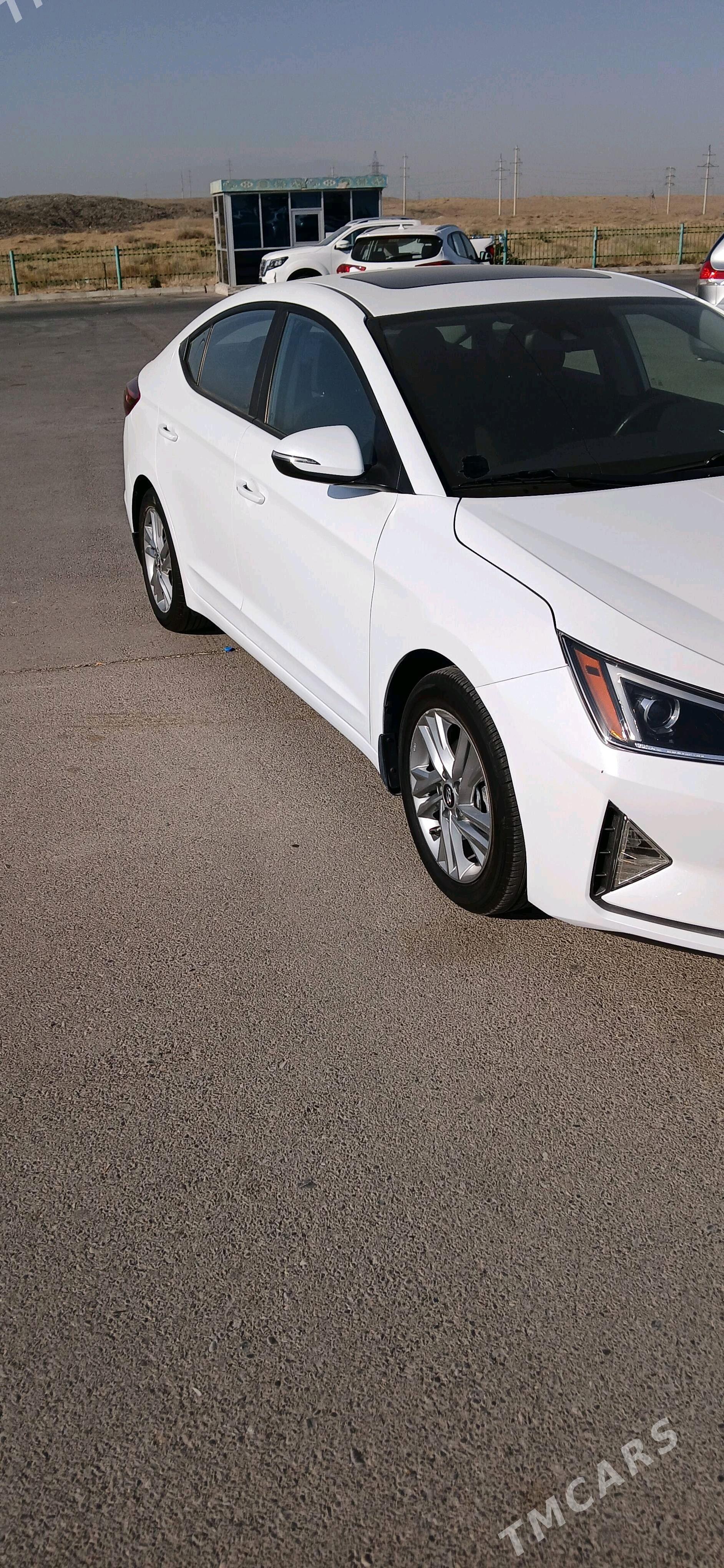 Hyundai Elantra 2020 - 238 000 TMT - Бузмеин - img 2