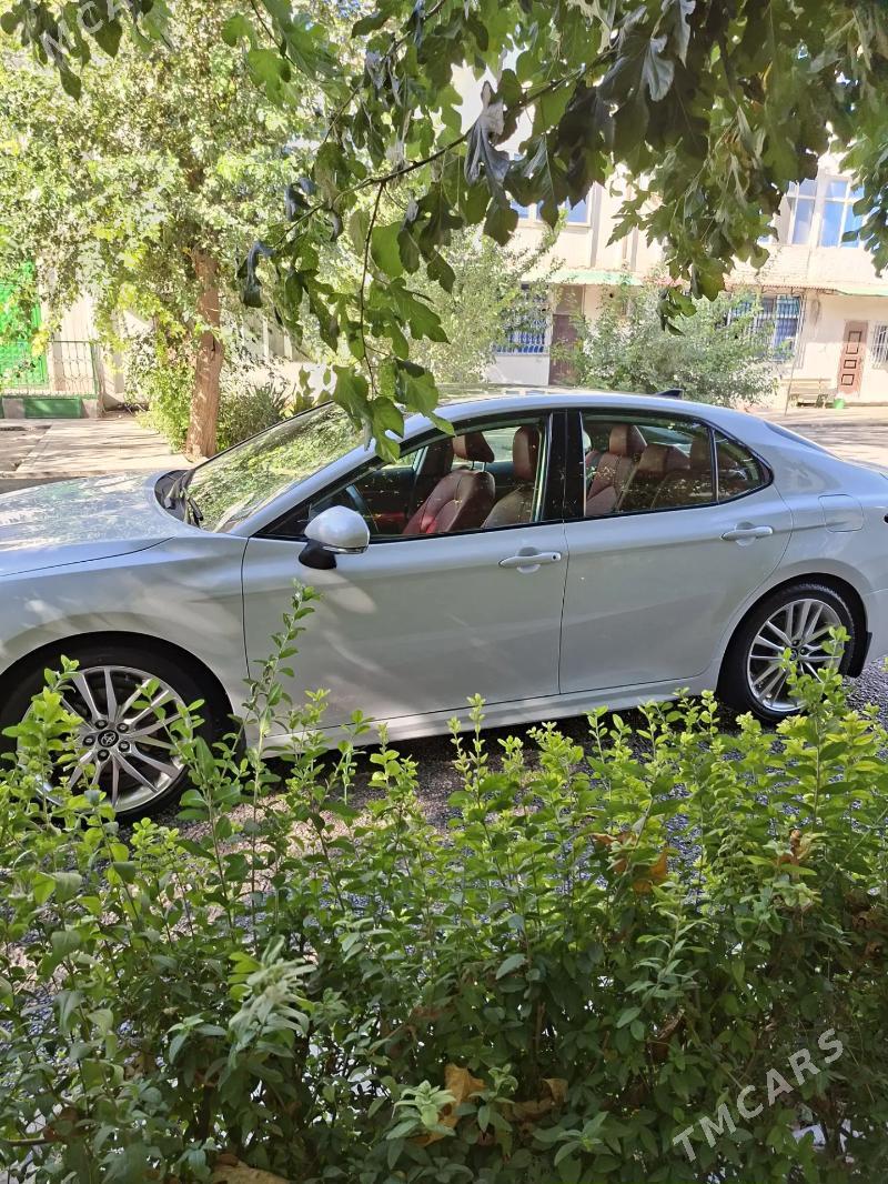 Toyota Camry 2021 - 385 000 TMT - Aşgabat - img 9