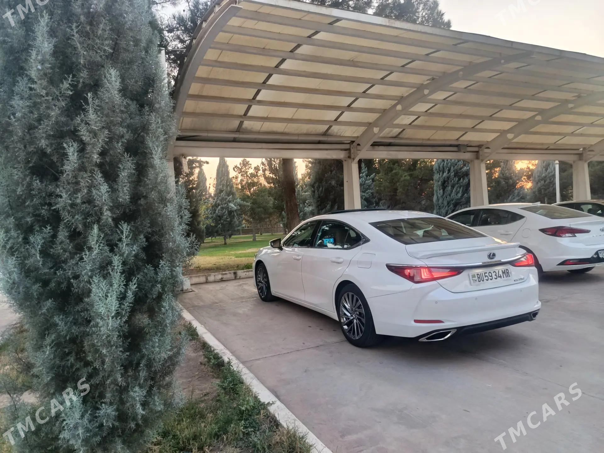 Lexus ES 350 2020 - 520 000 TMT - Мары - img 4