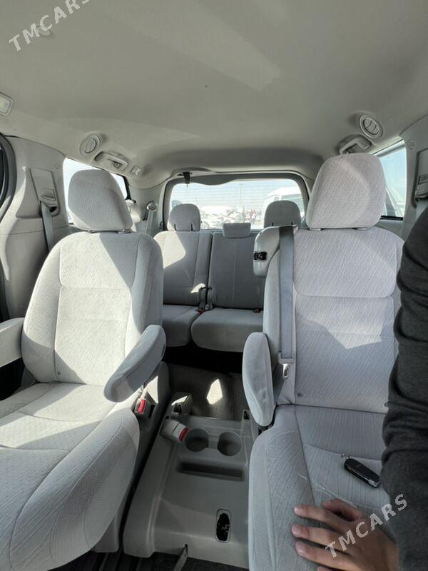 Toyota Sienna 2016 - 363 000 TMT - Ашхабад - img 9