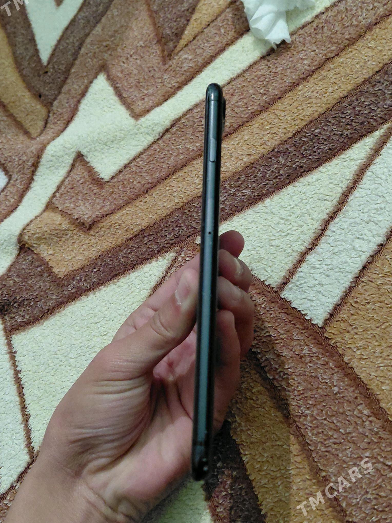 iPhone 7 Plus - Бузмеин - img 3