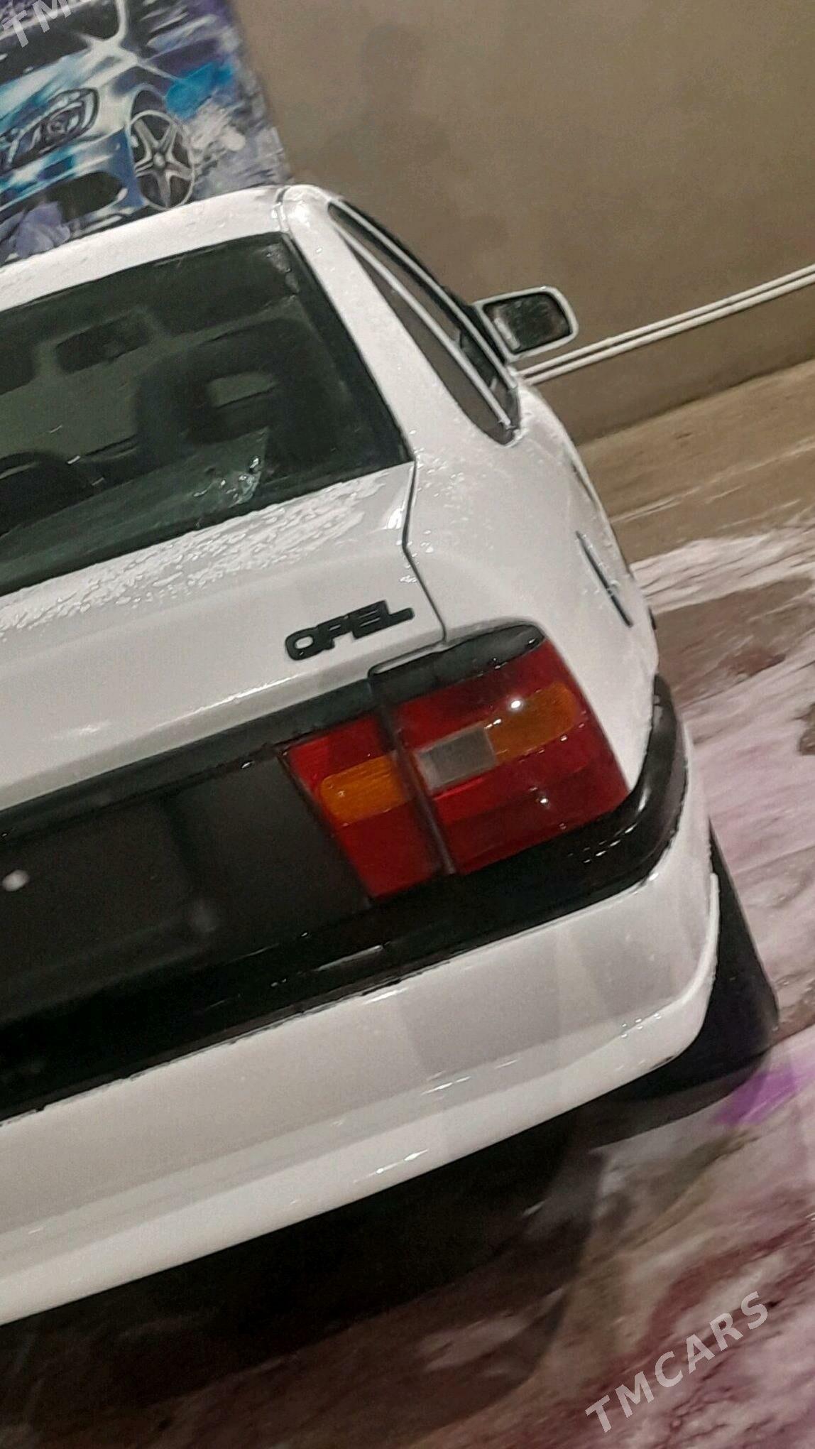 Opel Vectra 1993 - 35 000 TMT - Махтумкули - img 3