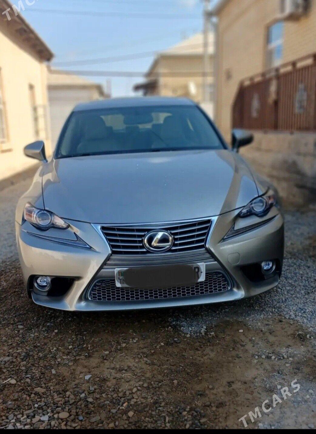 Lexus IS 250 2015 - 320 000 TMT - Мары - img 4