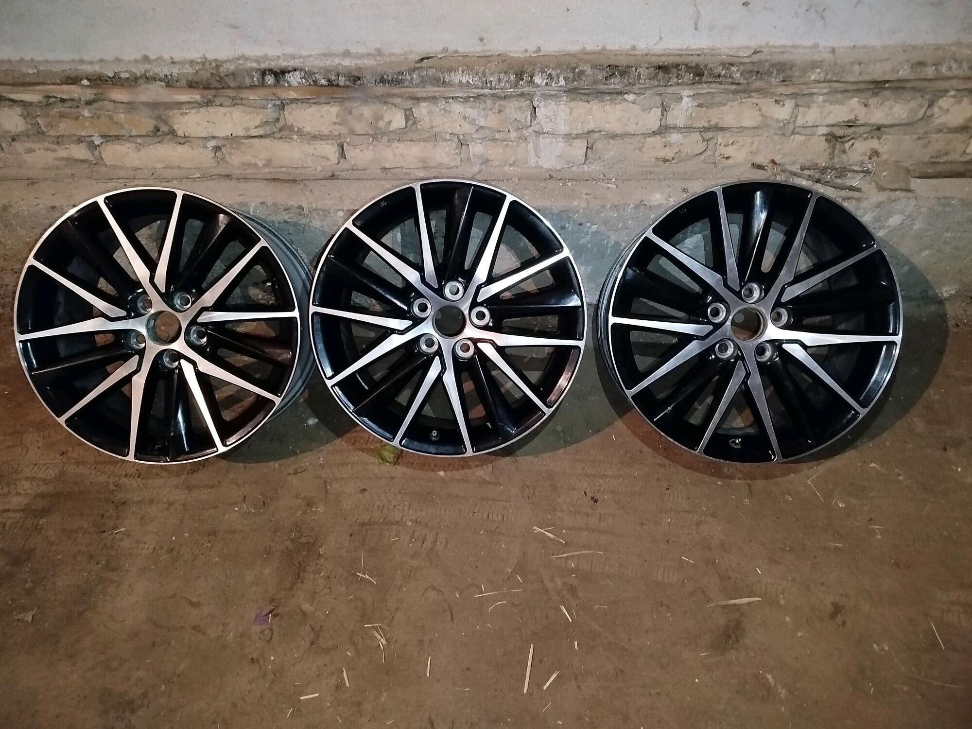 21 camry diska 18 lik orginal 8 500 TMT - Дашогуз - img 3